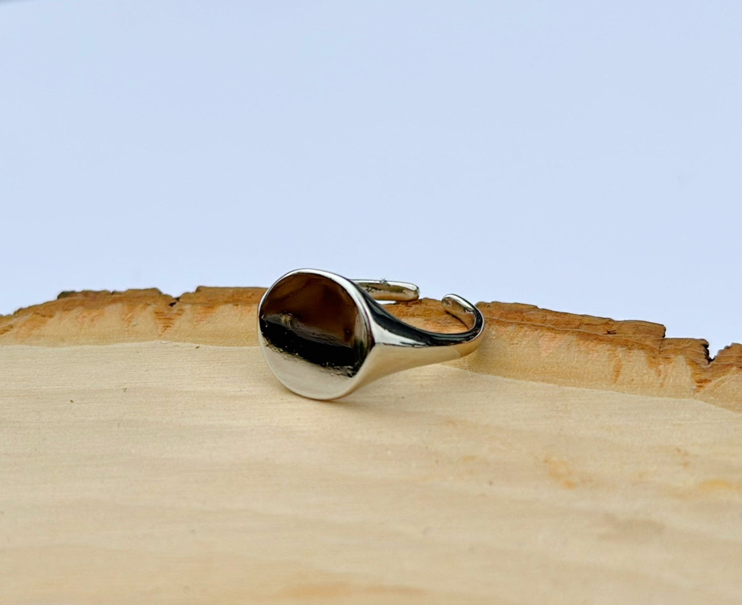 Round Signet Ring - Mercantile213