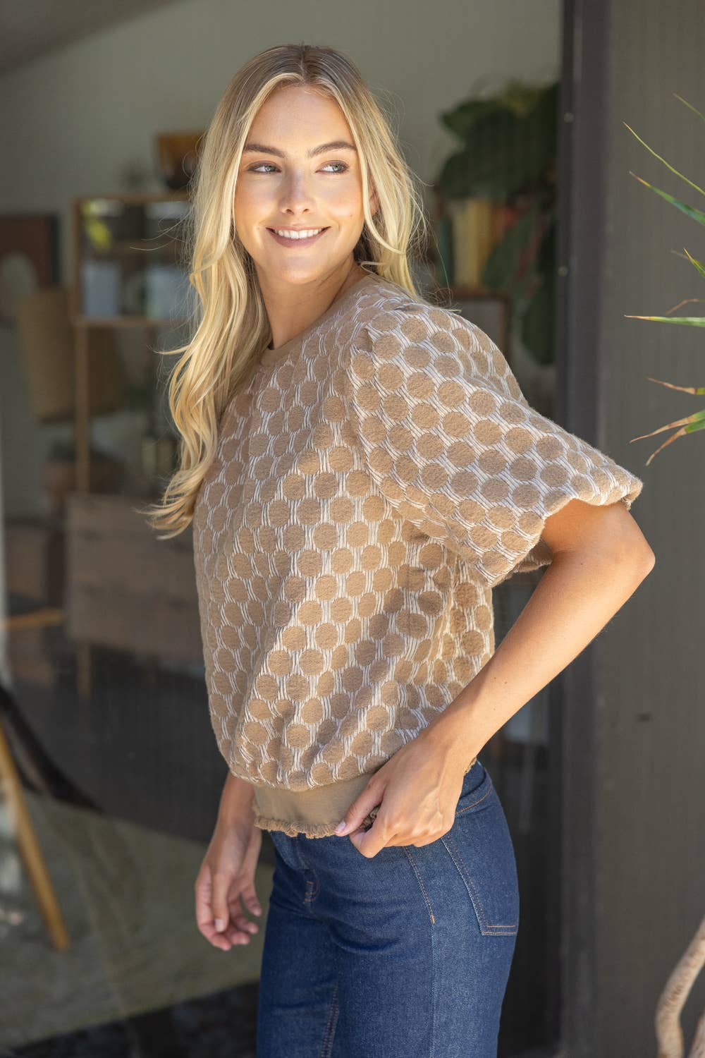 Mocha Banded Bubble Sleeve Top