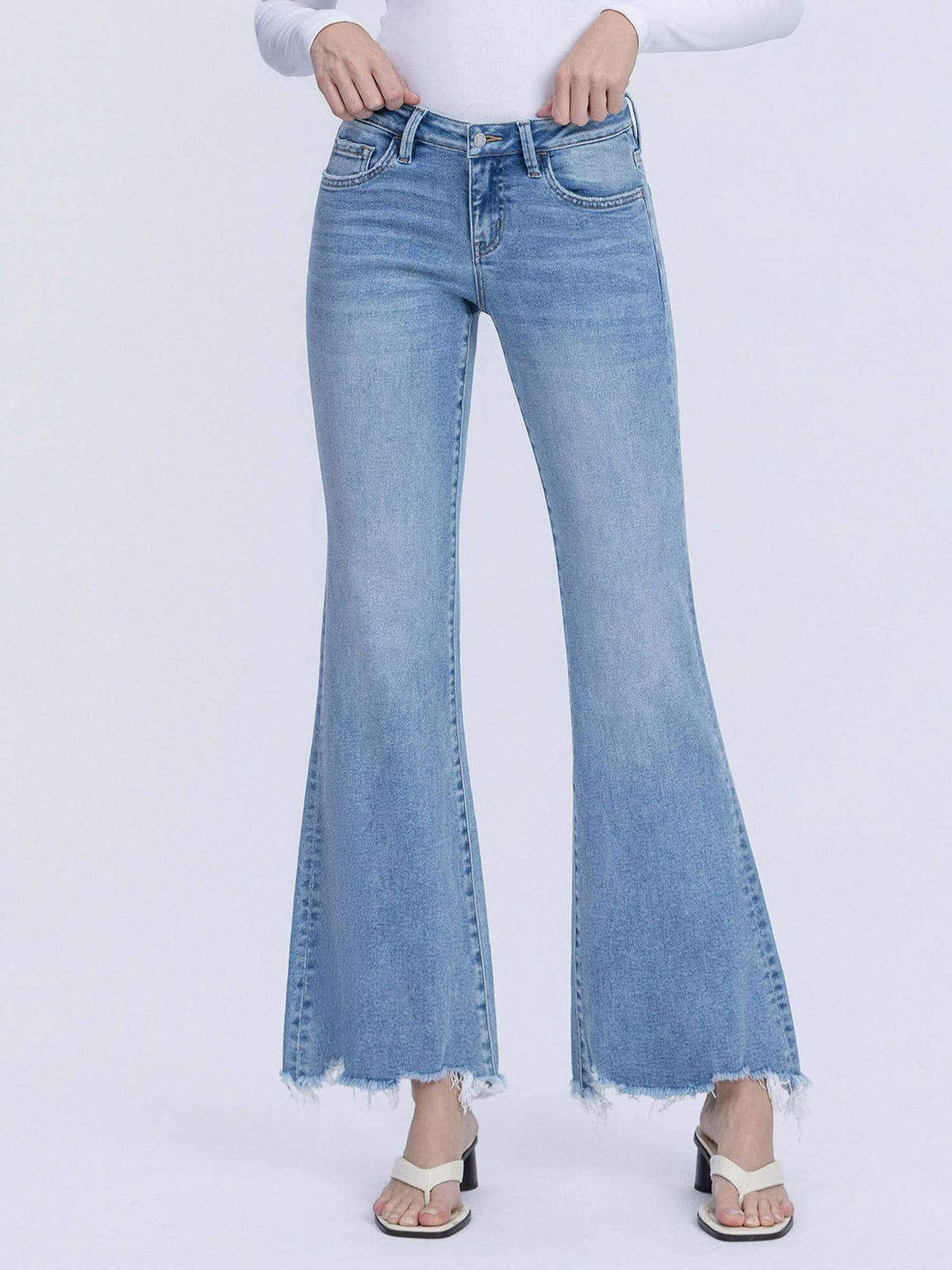 Vervet Low Rise Distressed- T7409