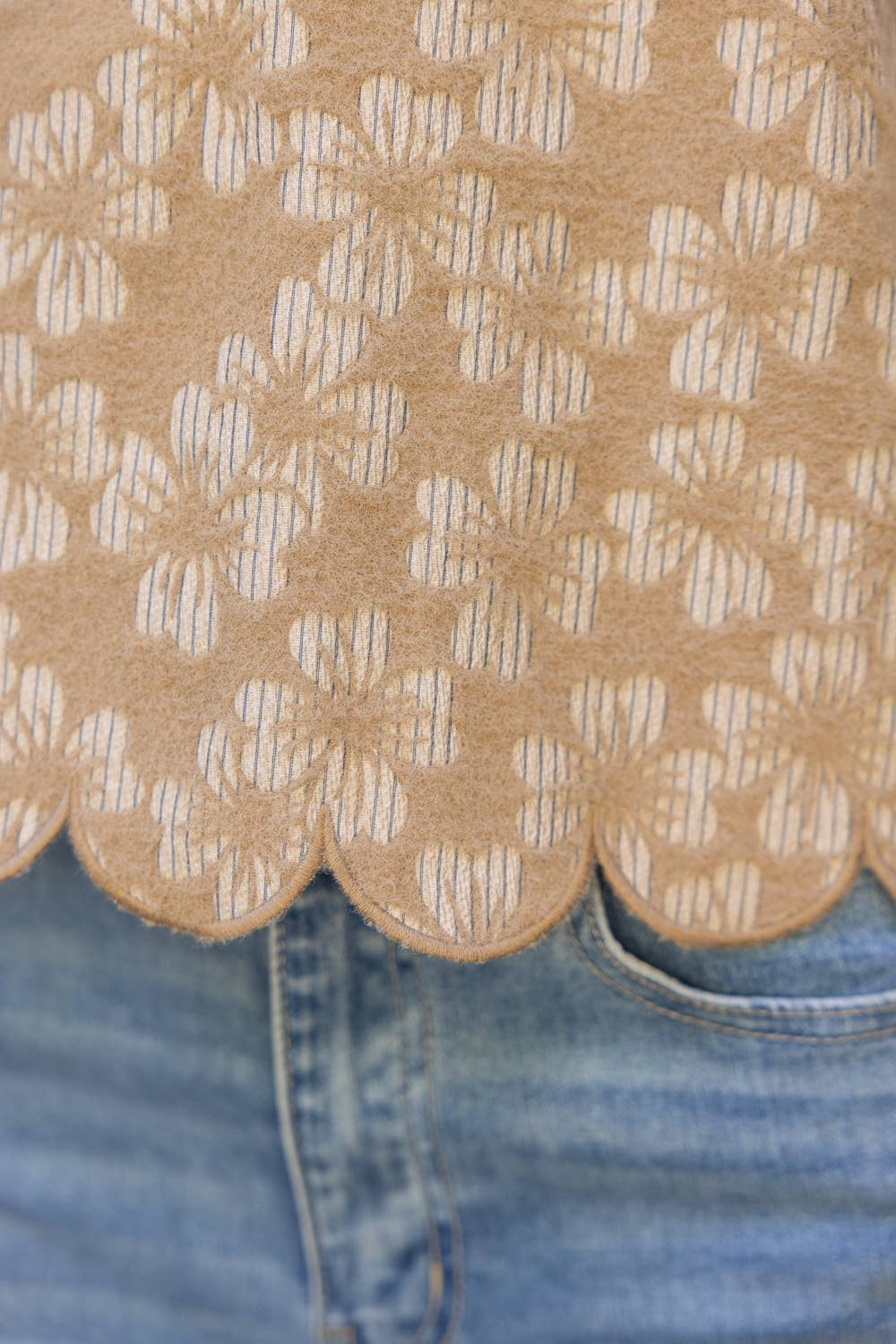 Scalloped Hem Textured Blouse