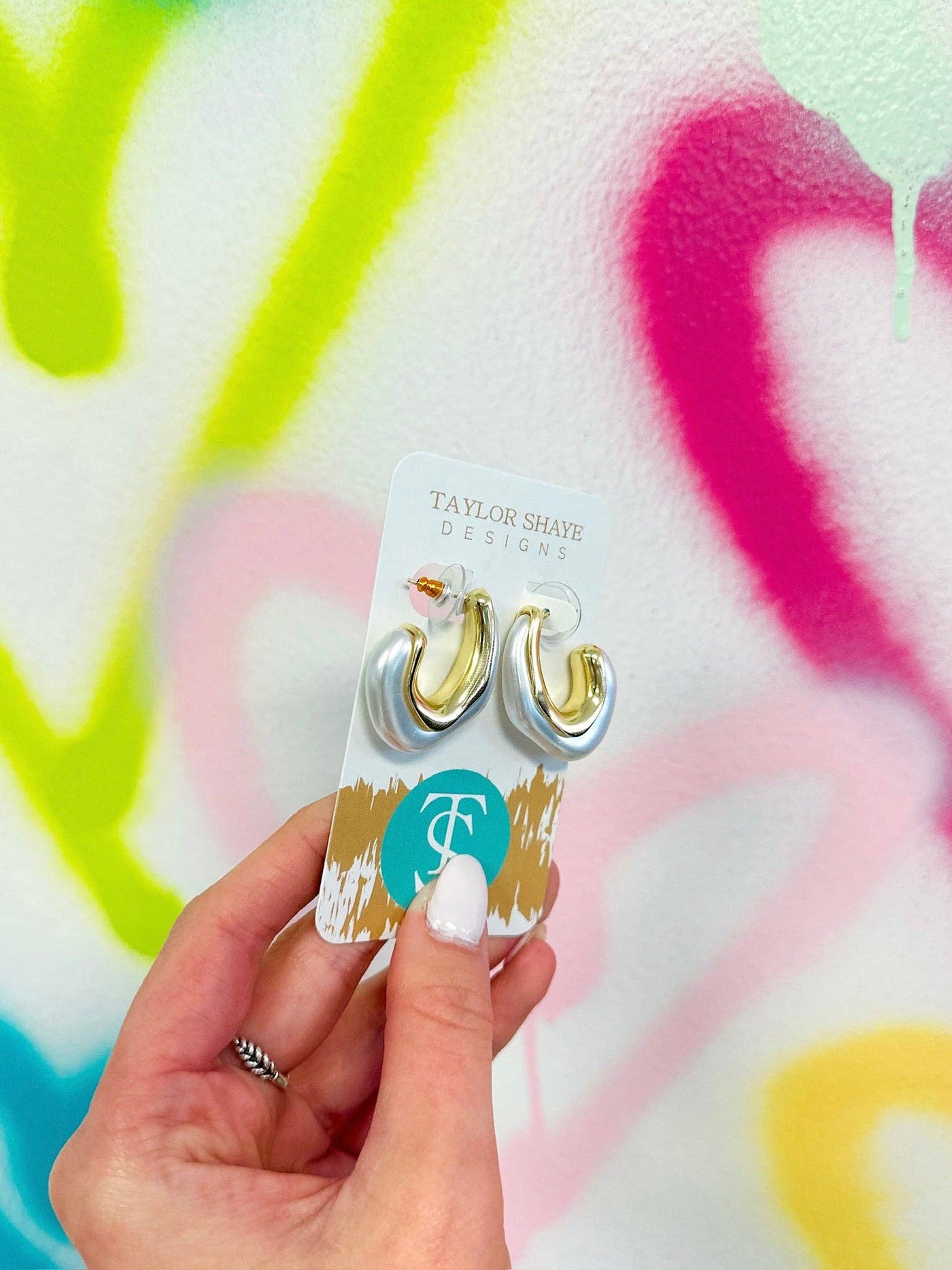 Abigail Hoops: Pearl - Mercantile213