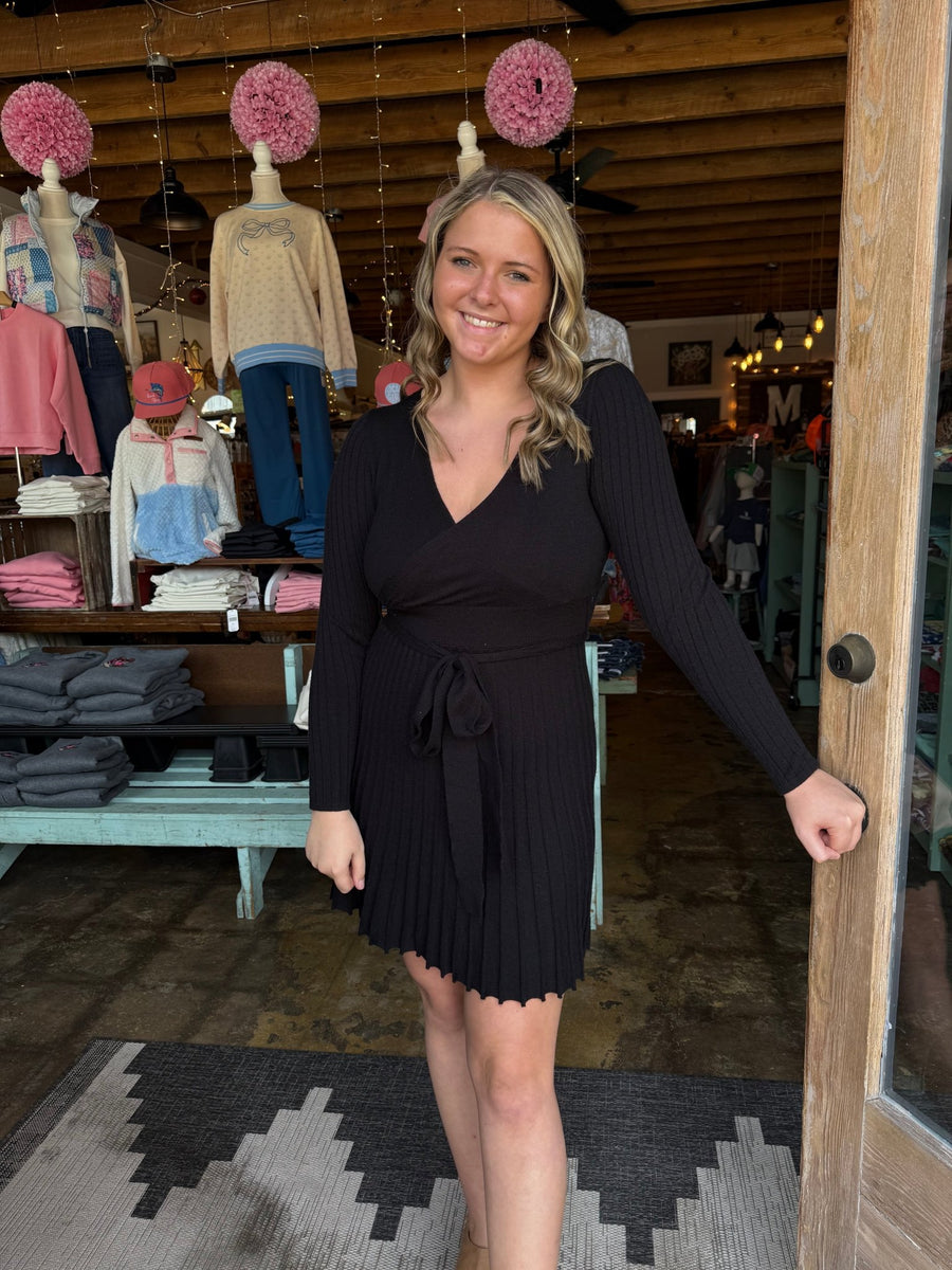 Black Belted V Neck Ribbed Dress - Mercantile213