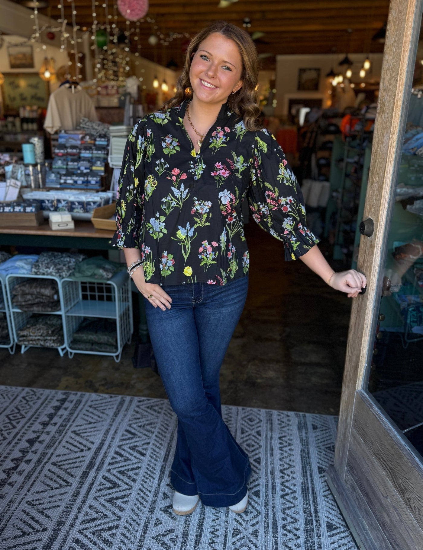 Black Floral 3/4 Sleeve Blouse - Mercantile213