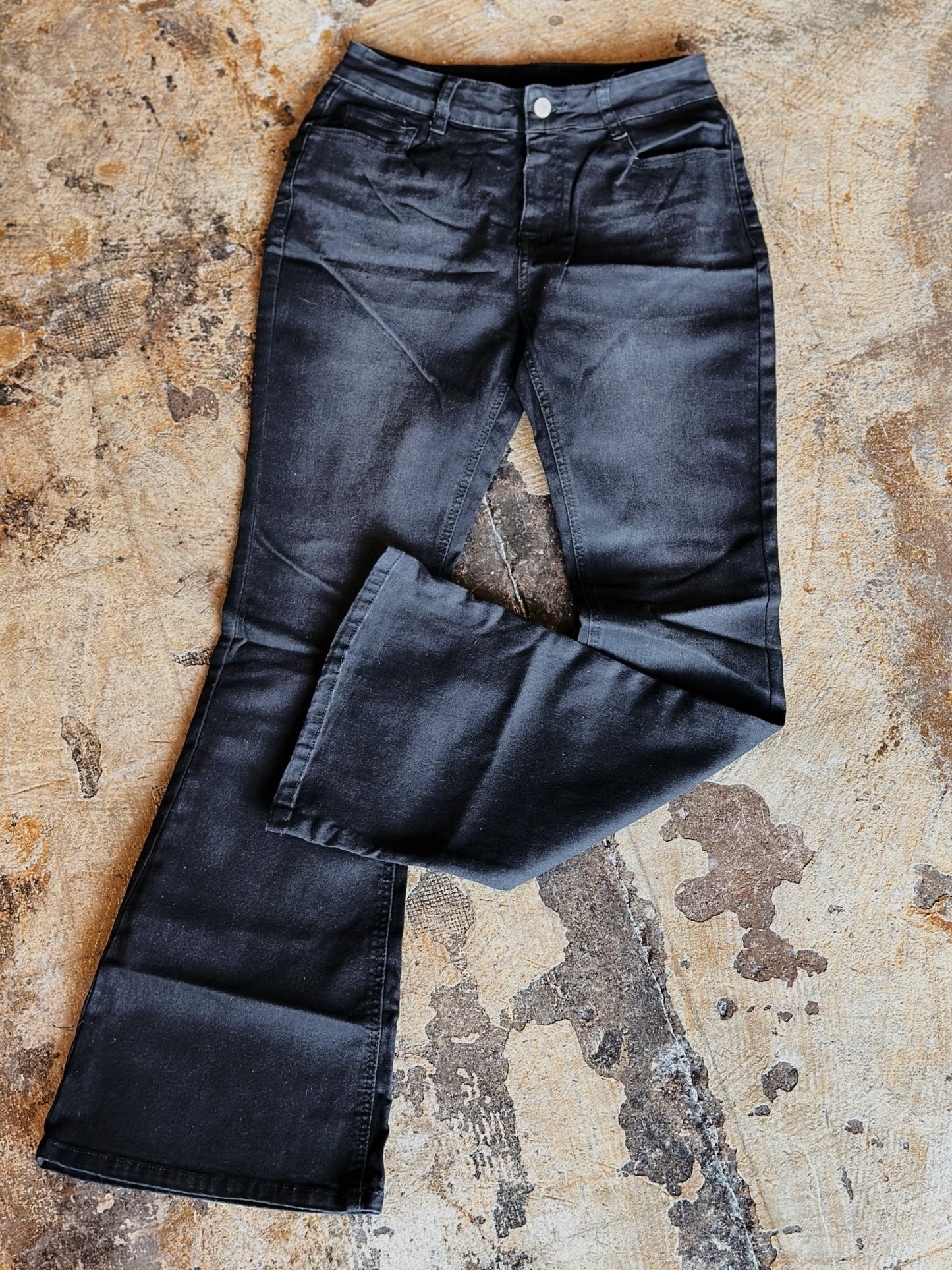 Black Vintage Wash Jeans - Mercantile213