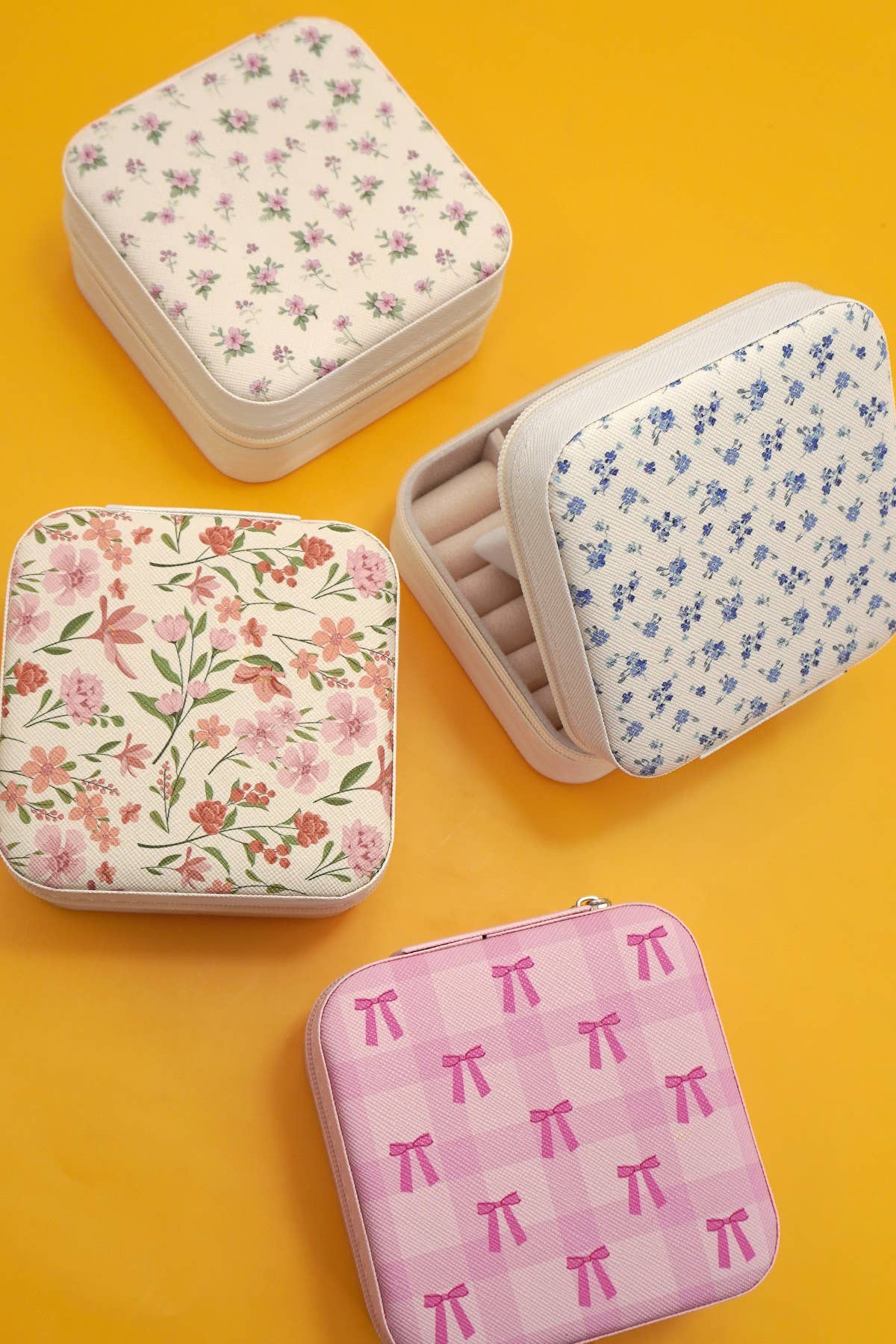 Small Jewelry Box- Pink Polka