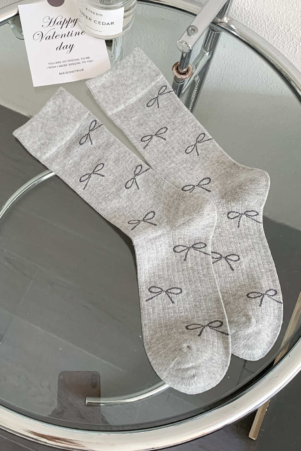 Gray Bow Knot Socks - Mercantile213