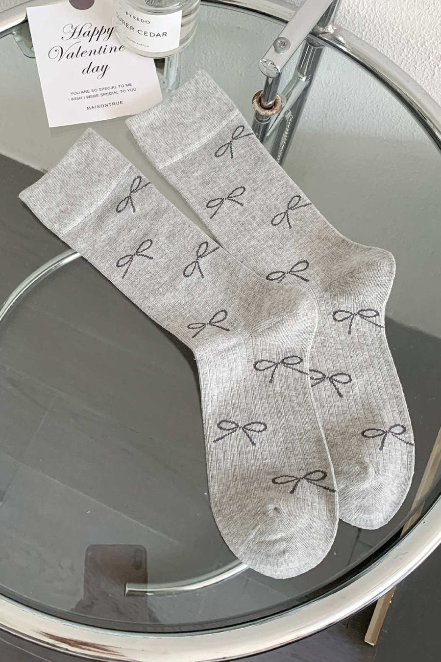 Gray Bow Knot Socks - Mercantile213