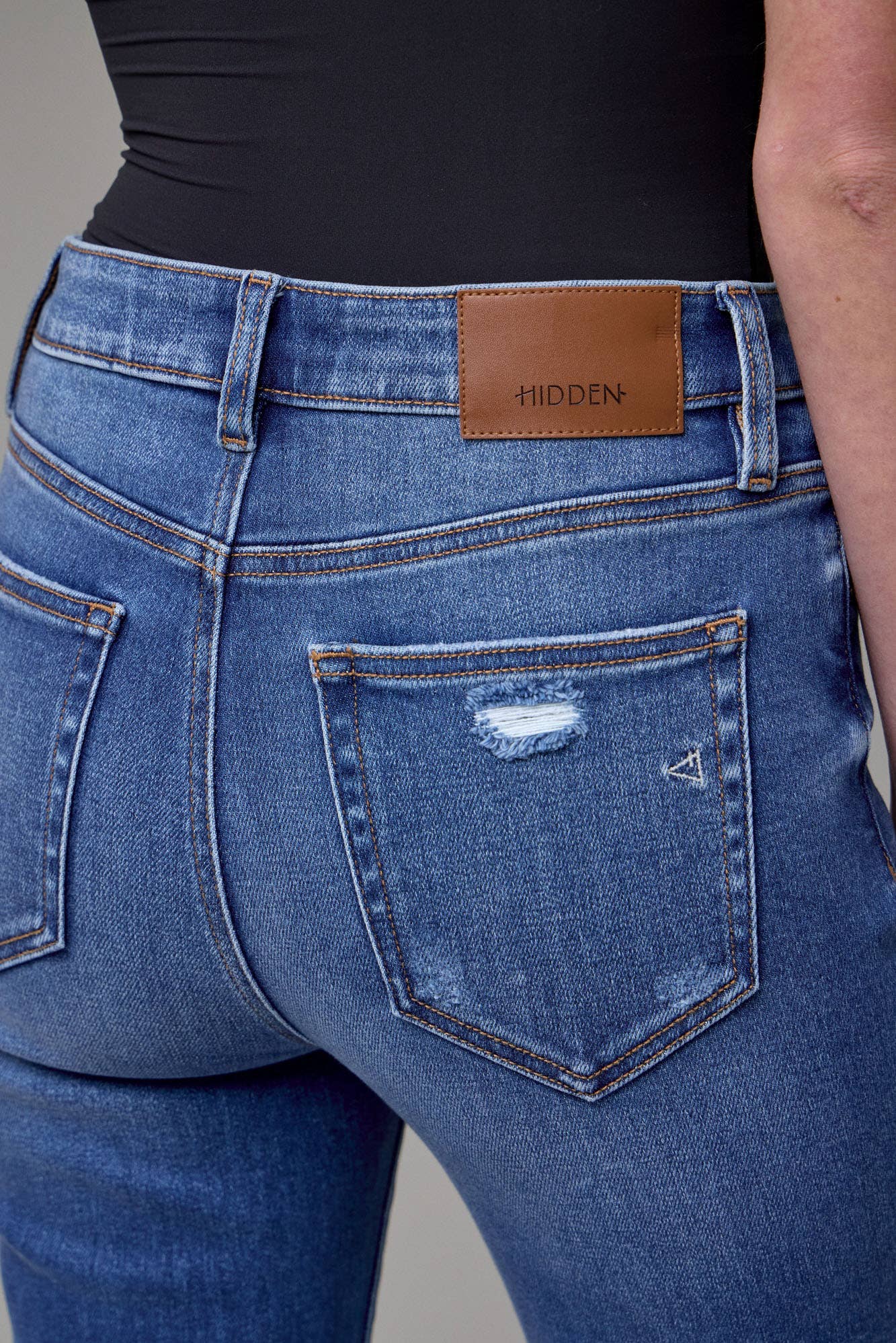 Hidden Classic Flare - HD3124 - MD - Mercantile213