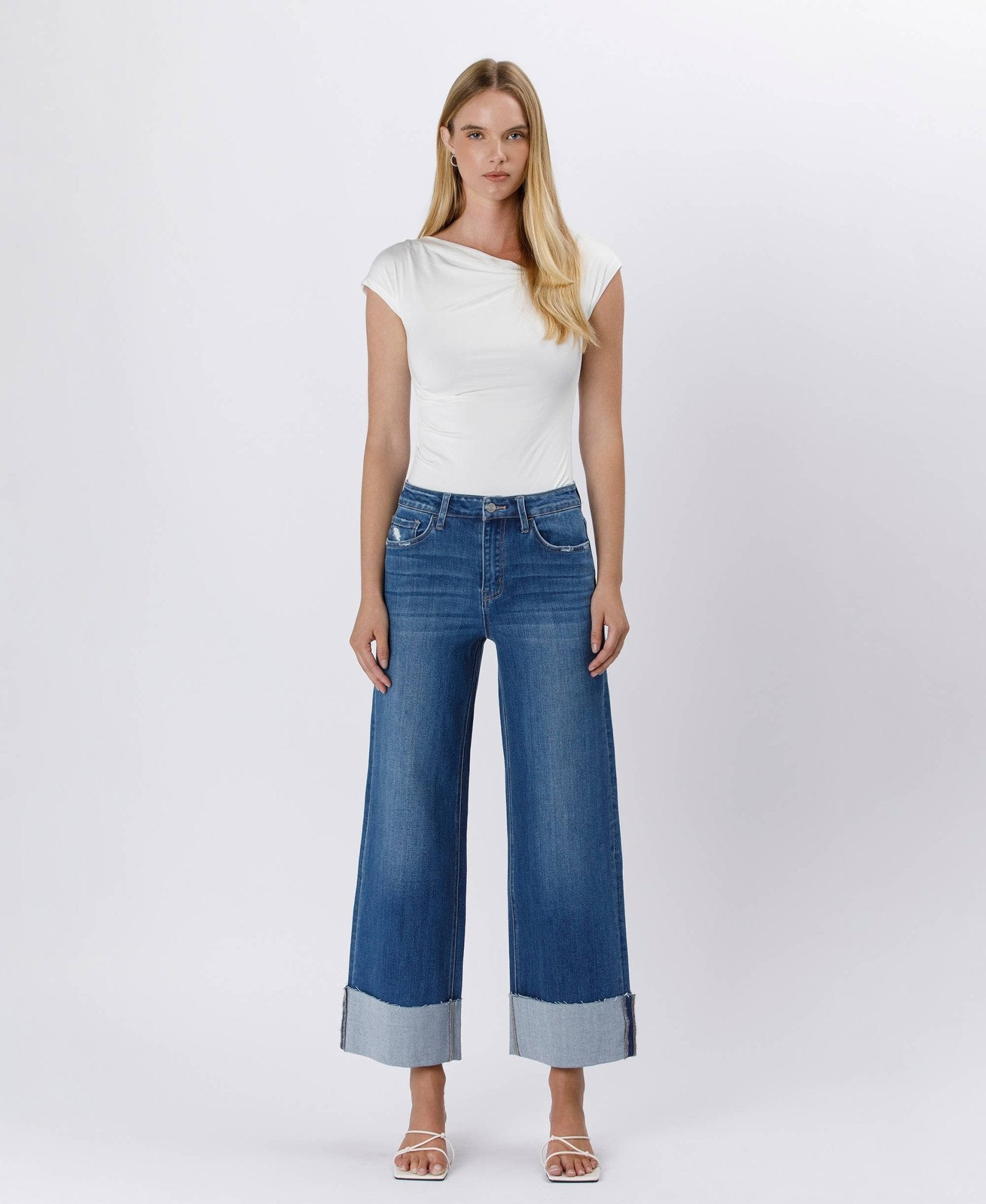 High Rise Cuffed Jeans - LV1530 - Mercantile213