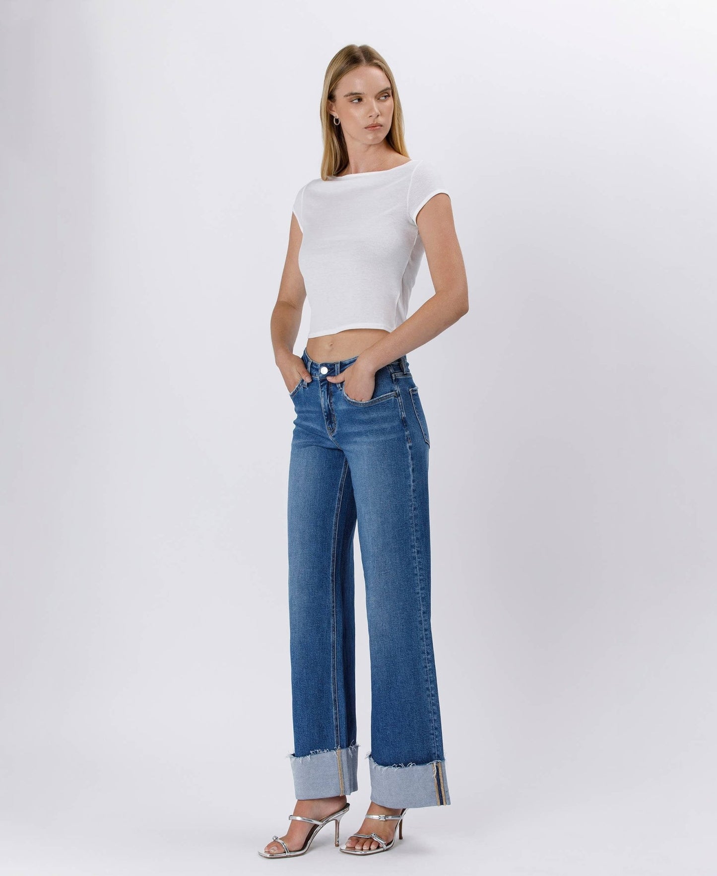 HIGH RISE CUFFED WIDE JEANS - LV1592 - Mercantile213