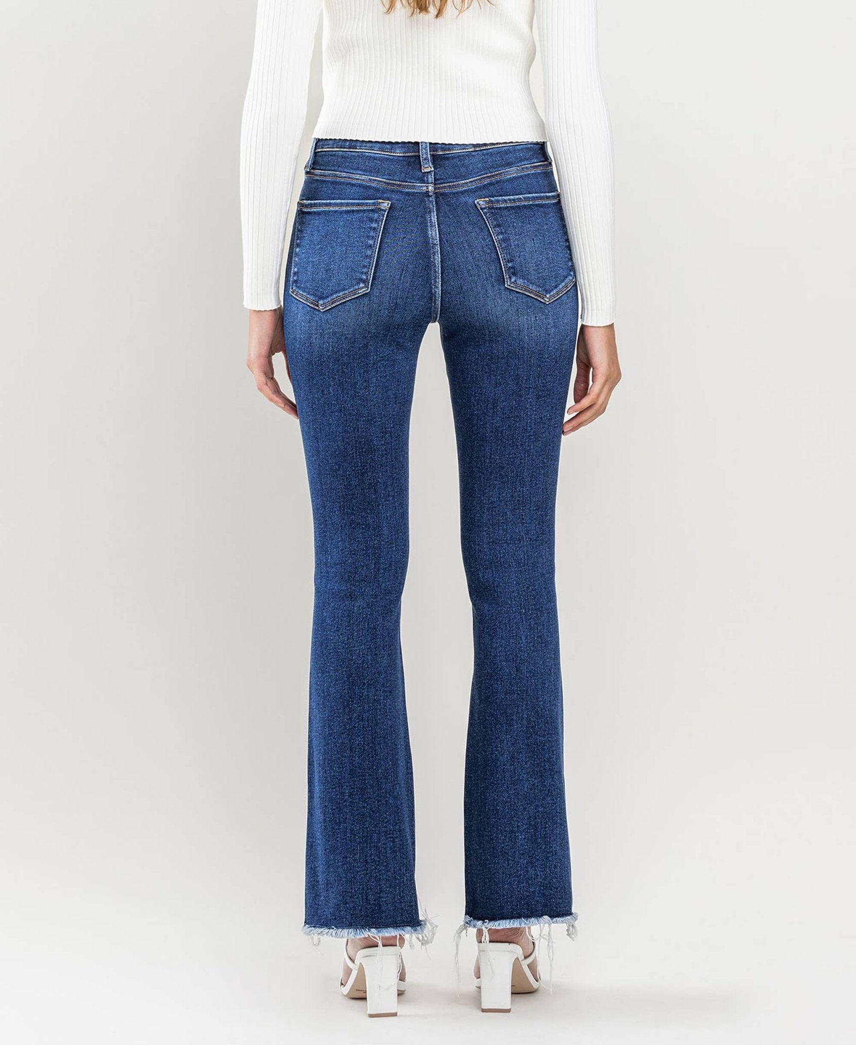 HIGH RISE RAW HEM BOOTCUT JEANS LV1211 - Mercantile213