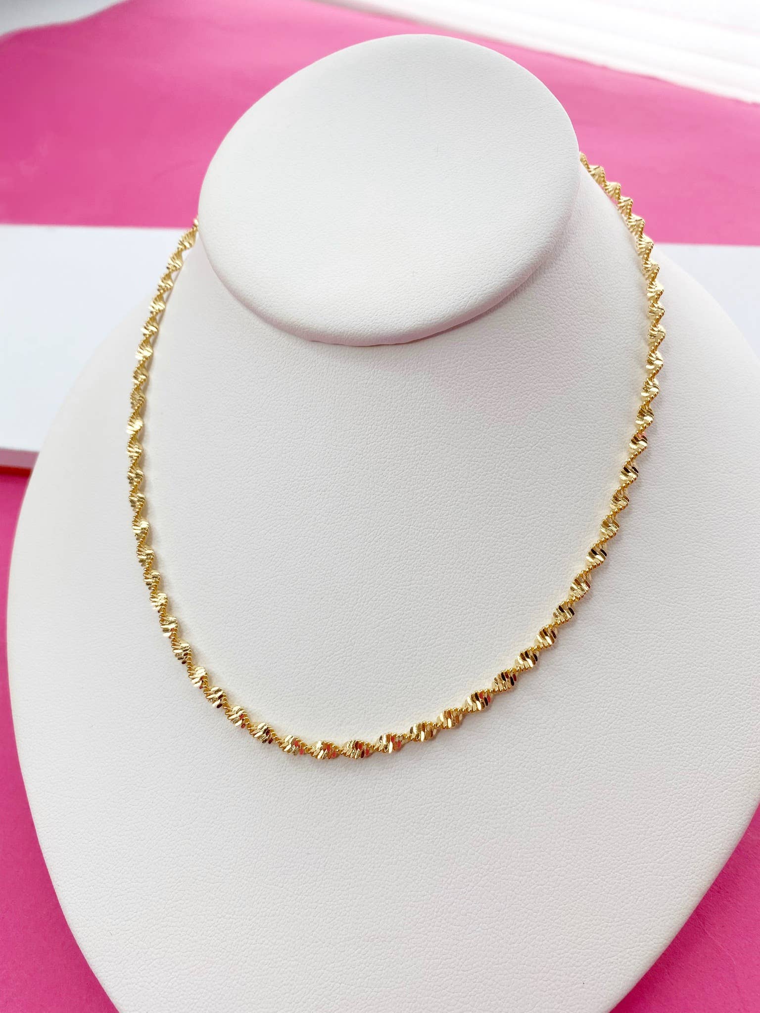 Julia Choker - Mercantile213