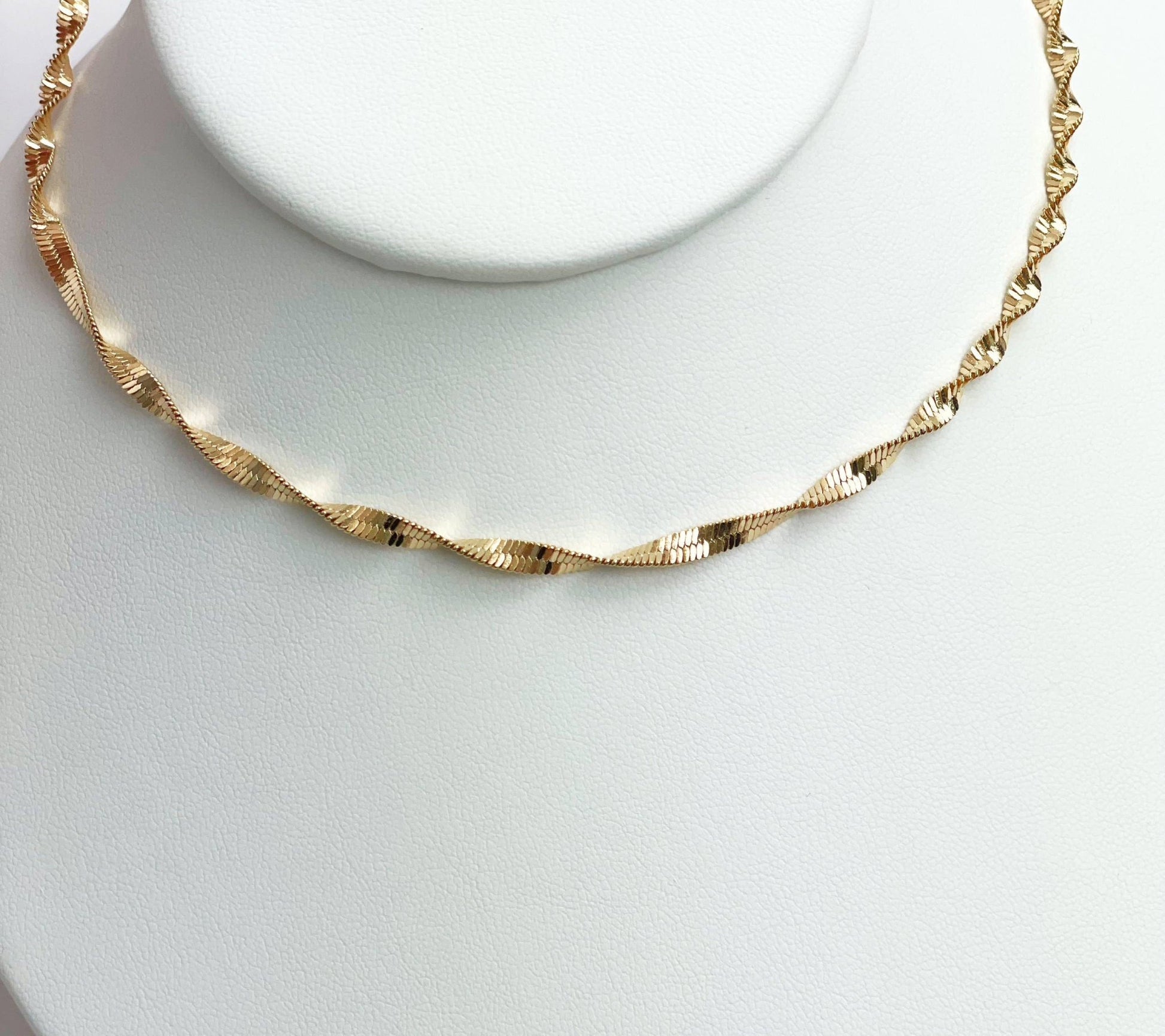 Julia Choker - Mercantile213