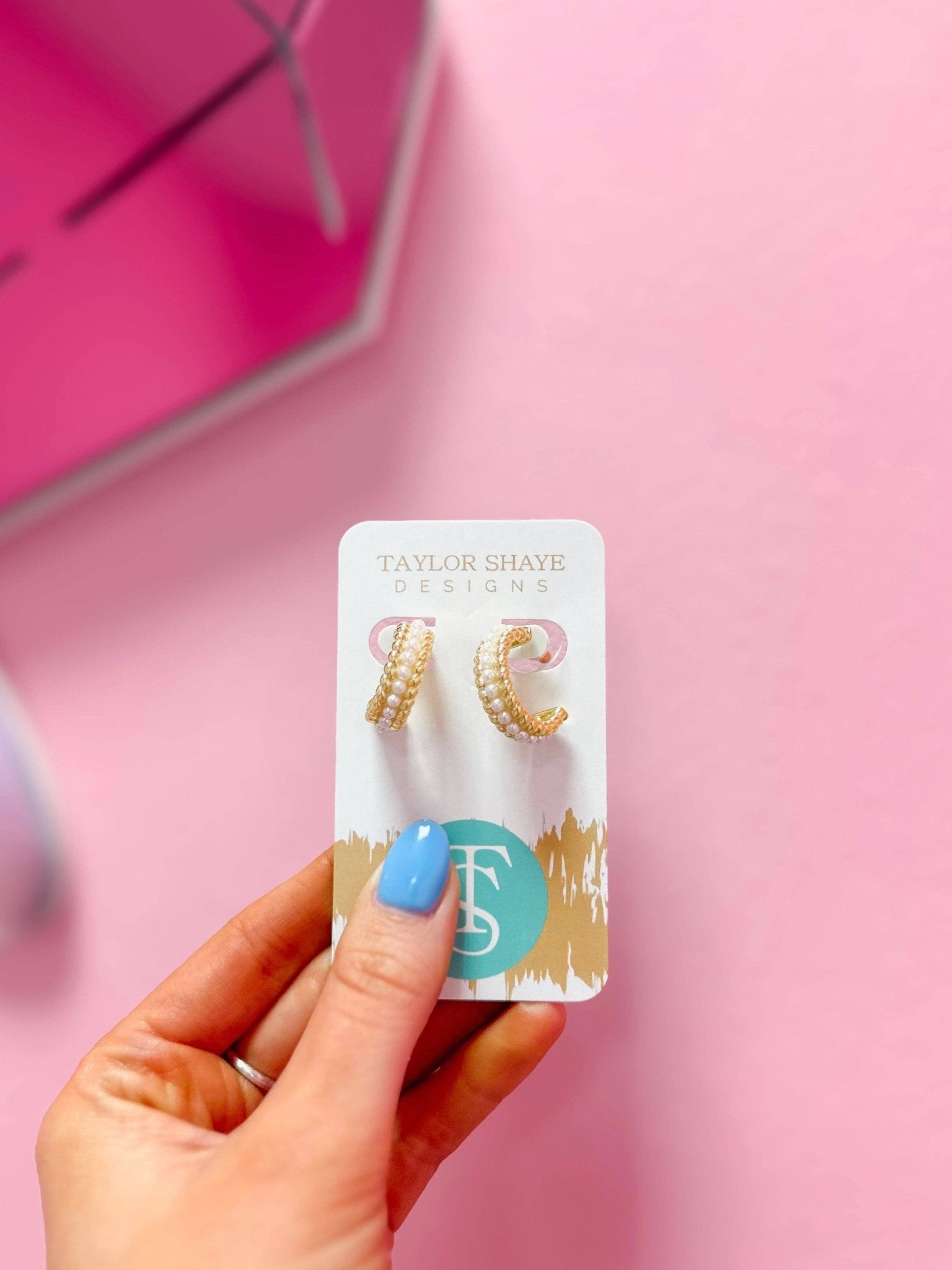 Madelyn Pearl Hoops - Mercantile213