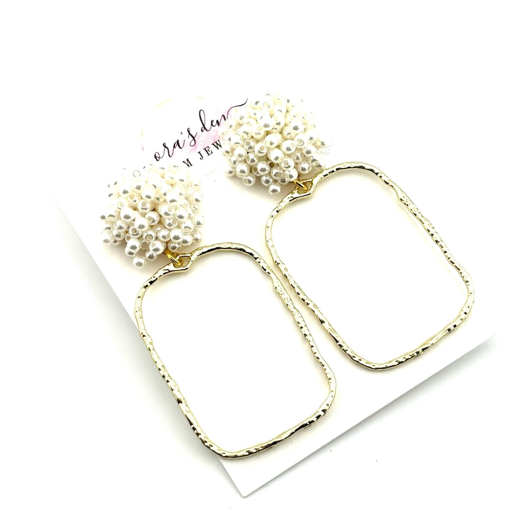 Pearl Cluster Frame Earrings - Mercantile213