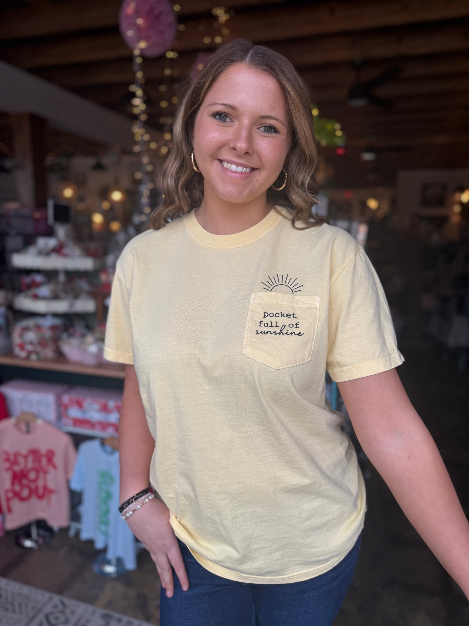 Pocket Full of Sunshine Graphic Tee - Mercantile213