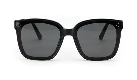 Smoke N Mirrors Sunglasses - Mercantile213