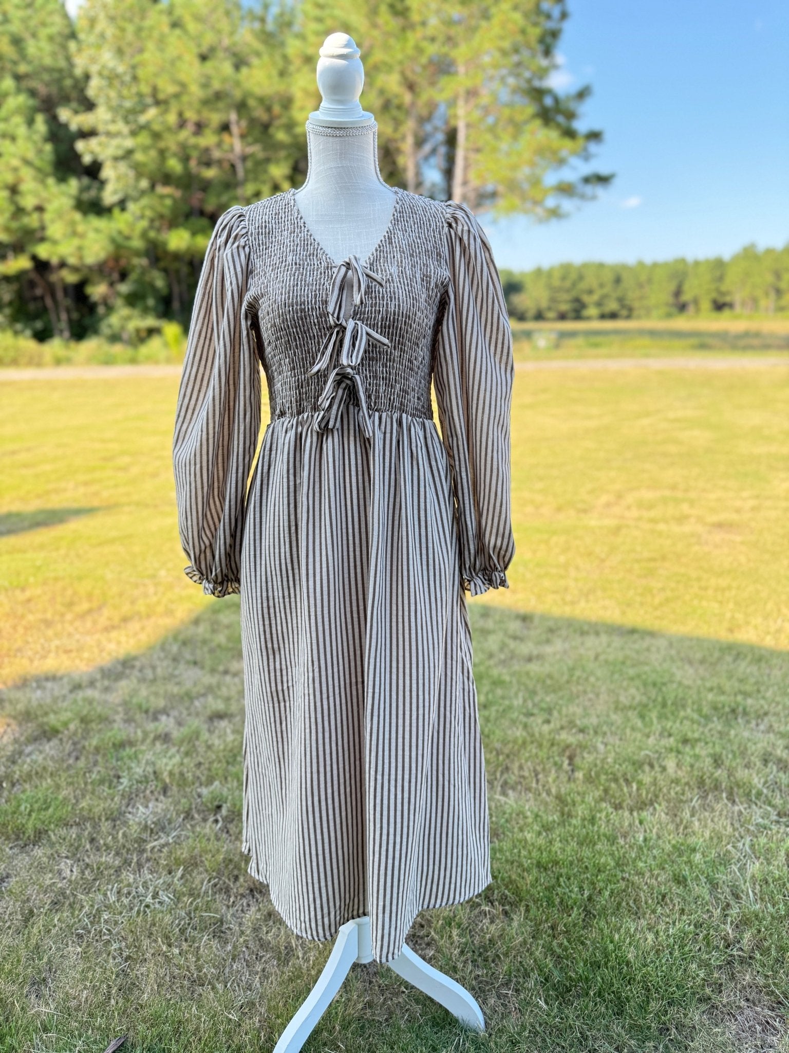 Striped Smocked Bodice Bow Dress - Mercantile213