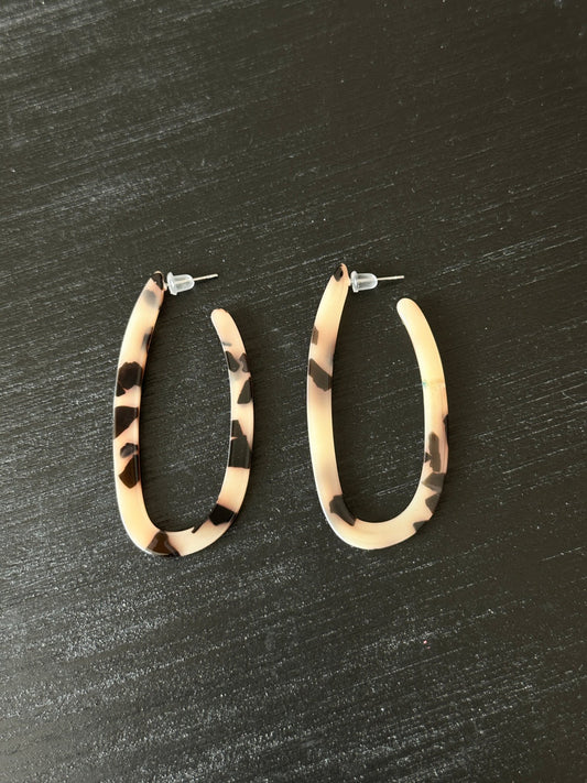 Tortoise Long Hoop Earrings - Mercantile213