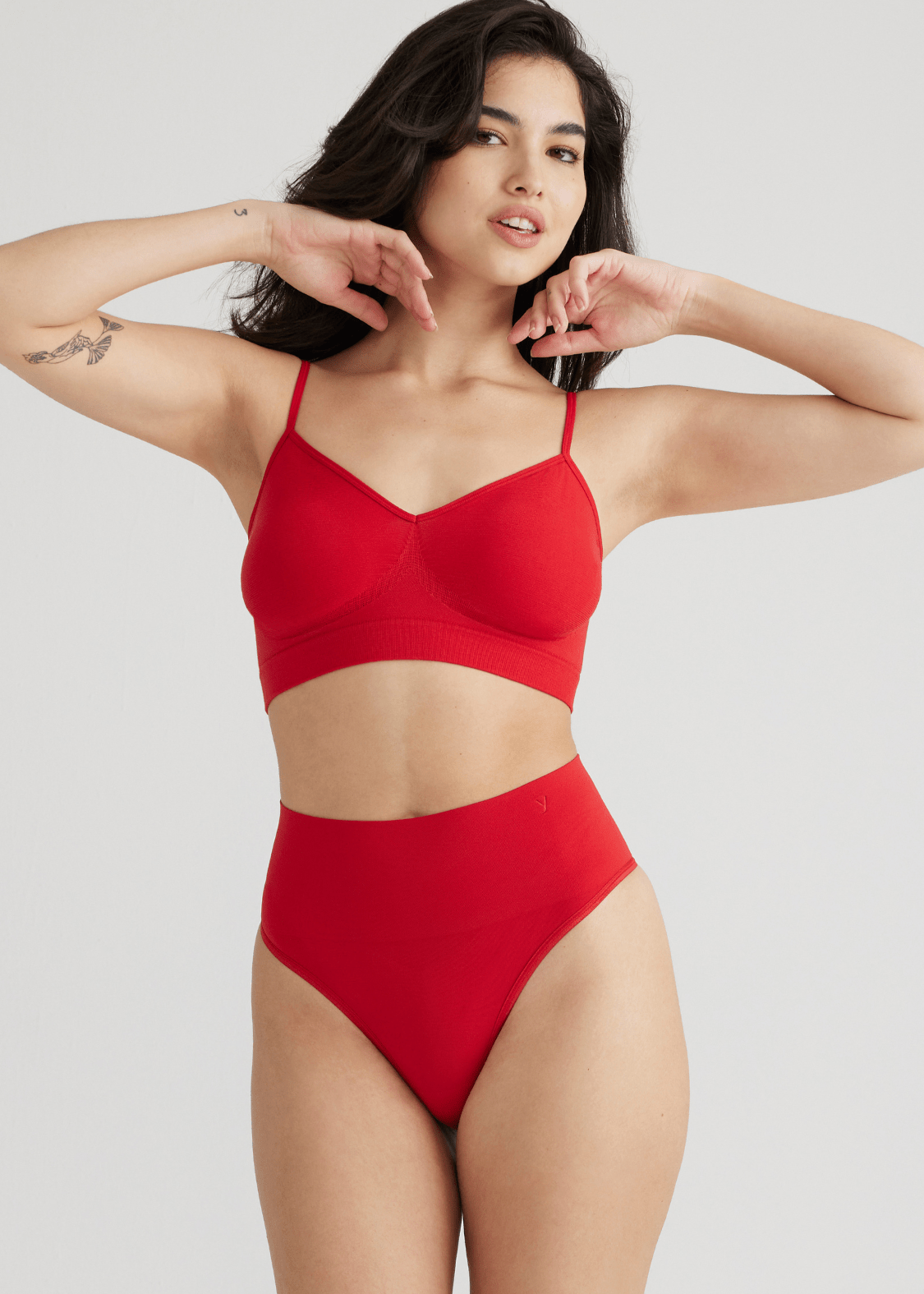 Yummie Ultralight Shapewear Thong: Black - Mercantile213