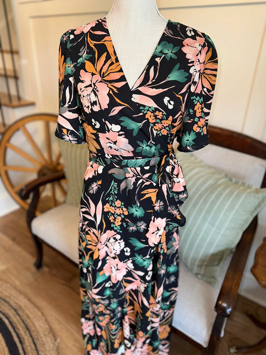 Black Floral Knotted Wrap Midi - Mercantile213