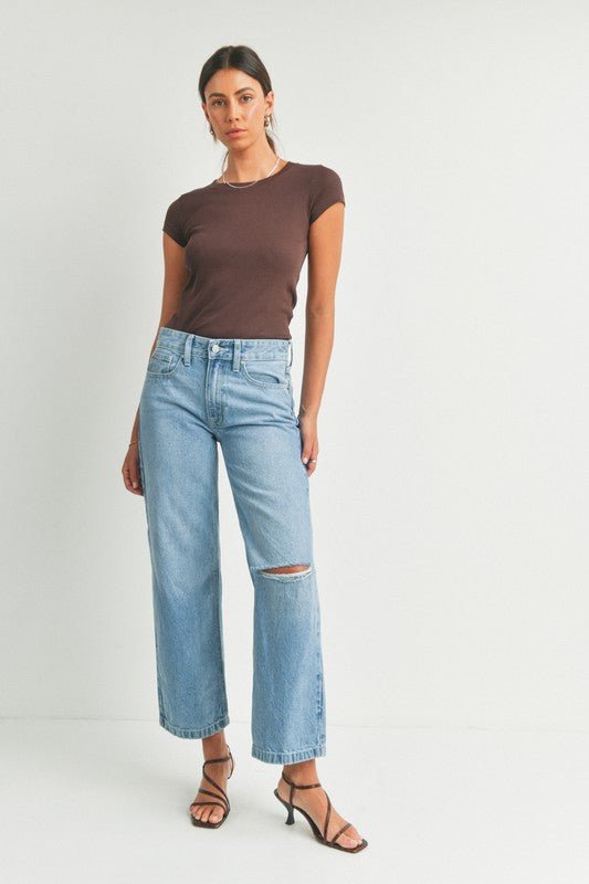 Mid Rise Relaxed Fit Jeans - Mercantile213