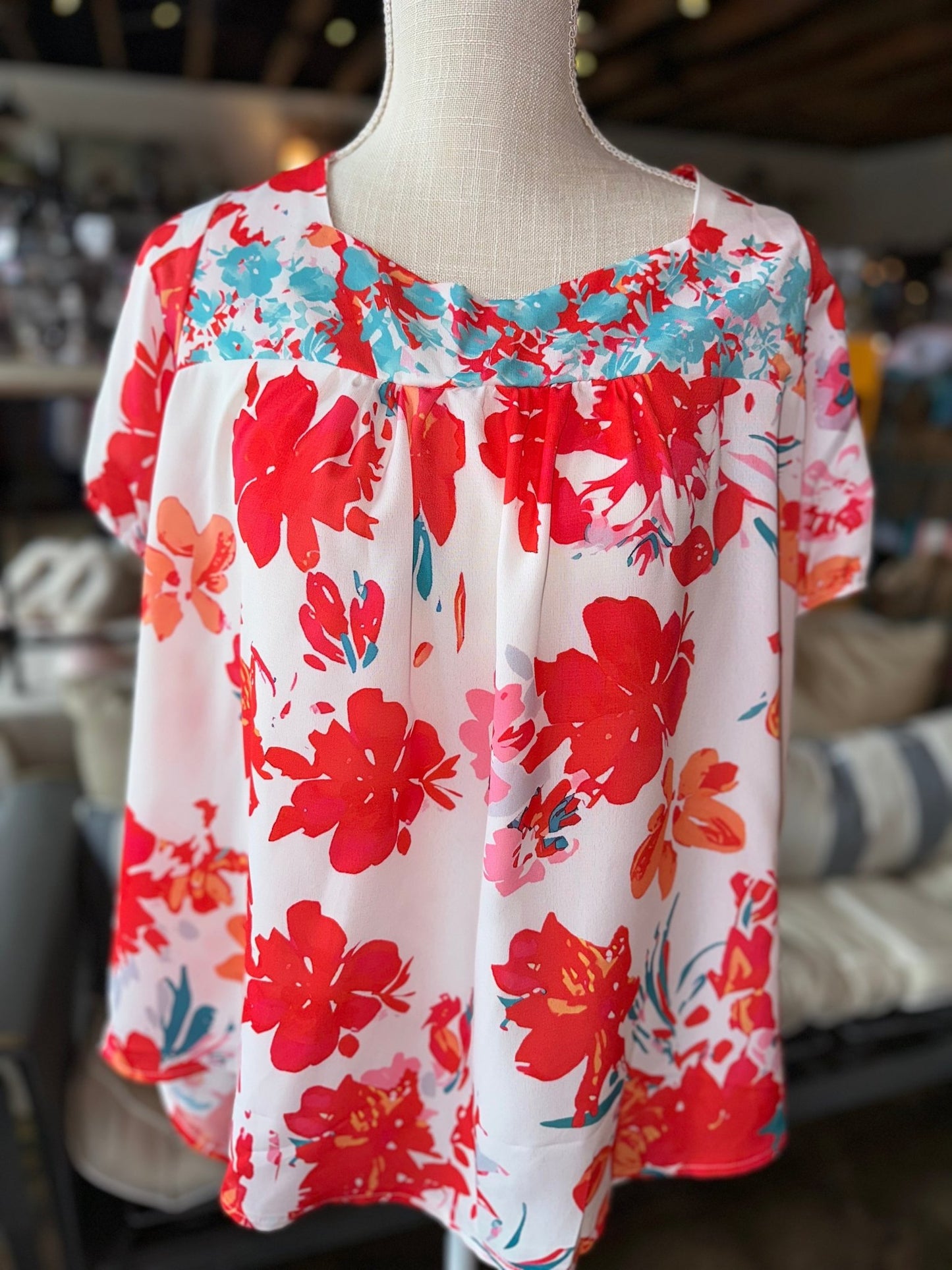 Red Floral Embroidered Blouse - Mercantile213